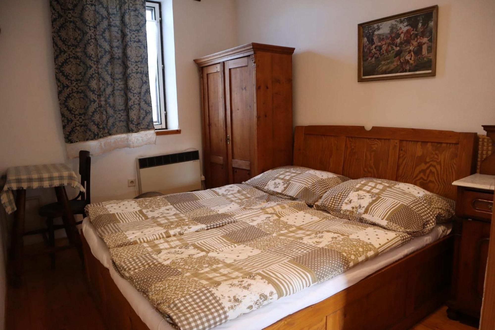 Apartamento Dum U Giordanu Slavonice Exterior foto